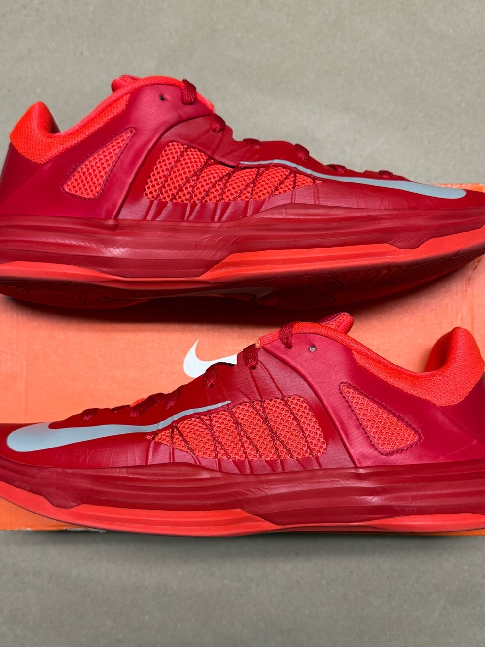 Nike Air Hyperdunk 2012 Low Red Crimson Men’s size 13 Basketball shoes Rare!